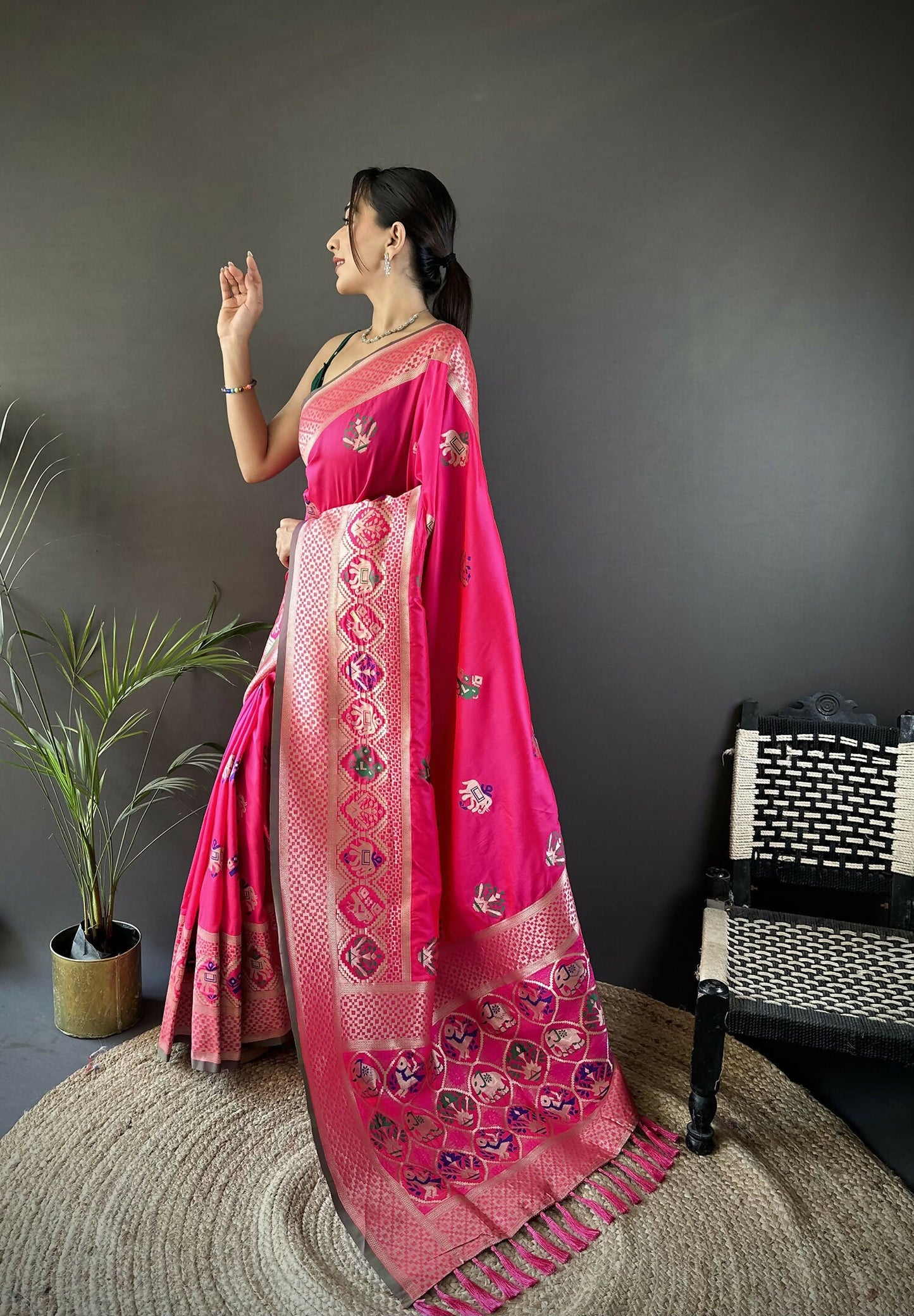 Joban Fashion Rani Pink Elephant & Floral Motifs Soft Lichi Silk Banarasi Saree