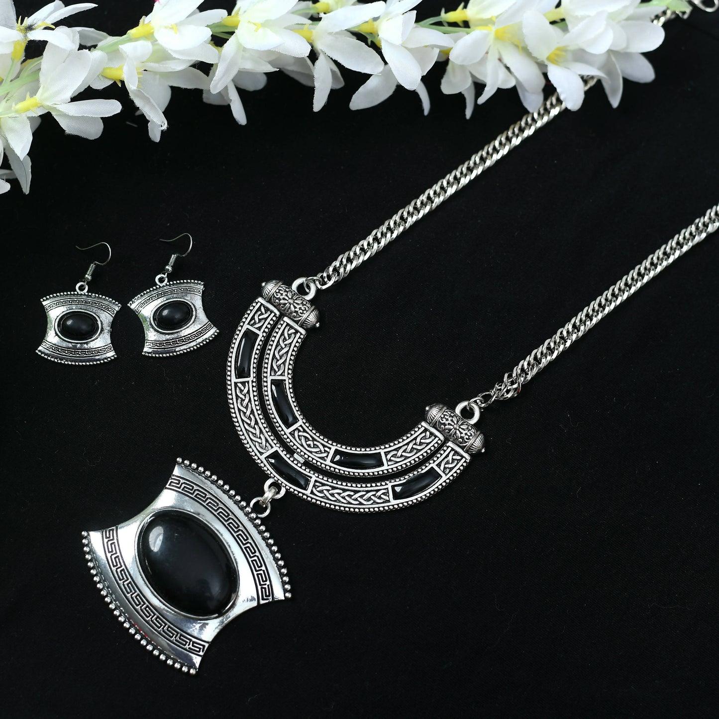Mominos Fashion Johar Kamal Oxidised Silver-Plated Stone Work Long Necklace Handicraft