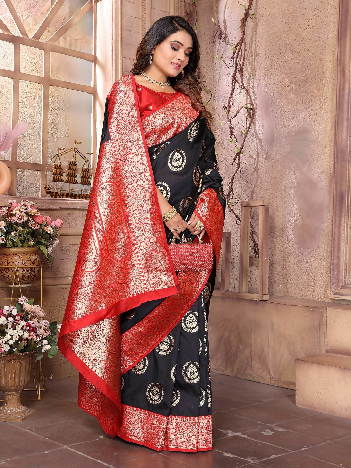 Joban Fashion Black Banarasi Soft Silk Woven Saree