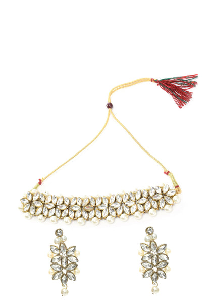 Mominos Fashion Johar Kamal Gold-Polished Brass Finish Kundan/Pearls Choker For Women (White)