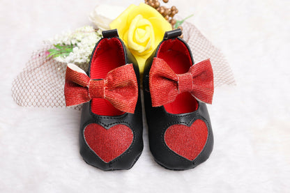 Tiny Bugs Girls Heart Bow Detailing Booties - Black & Red