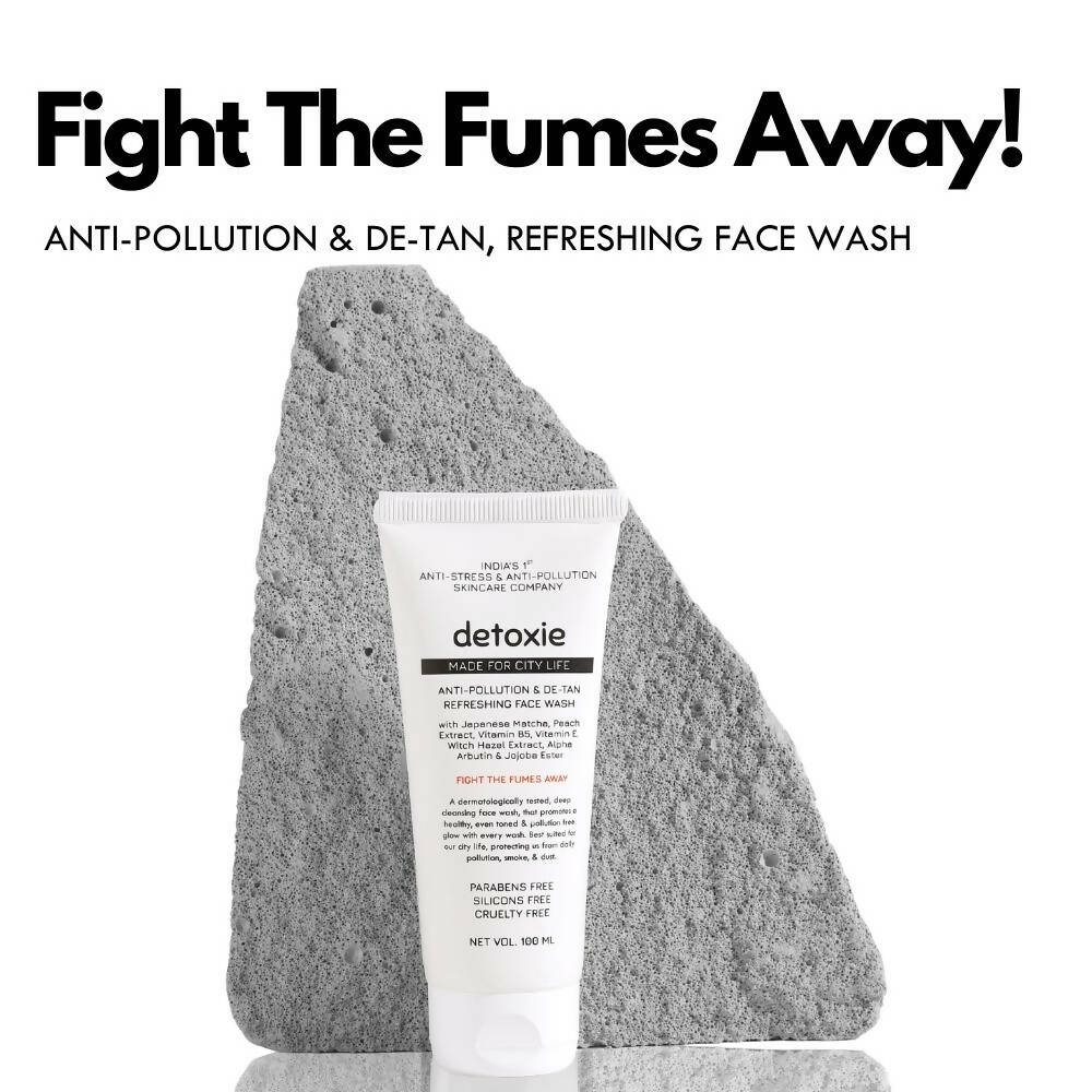Detoxie Anti-Pollution & De-Tan Refreshing Face Wash - 100 ml