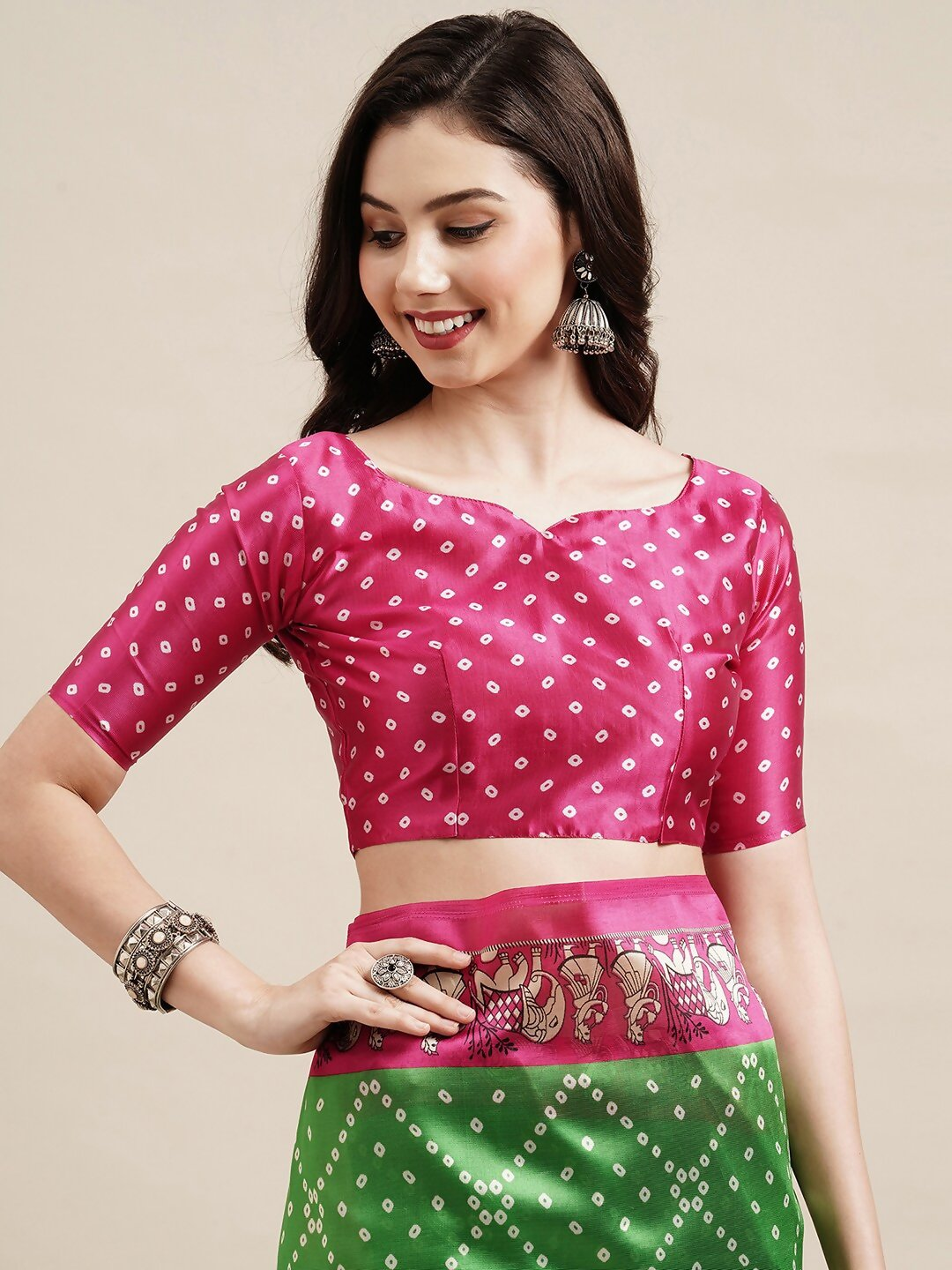 Saree Mall Green & Fuchsia Bandhani Silk Blend Bandhani Sarees