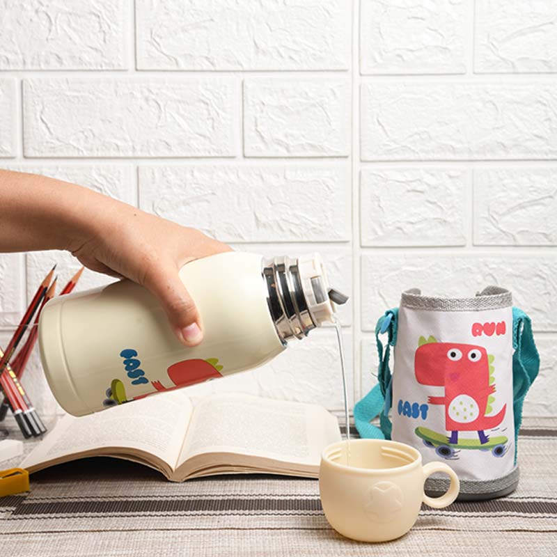 Kids Thermos Flask Vacuum Insulated Steel Hot & Cold Water Bottle With Bag | 550ML
