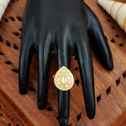 JS Fashion Elegant High Gold Kundan Finger Ring Festive Wear for Women | Adjustable Ethnic Bridal Statement Jewellery for Diwali, Wedding & Party | Sophisticated Royal Gift