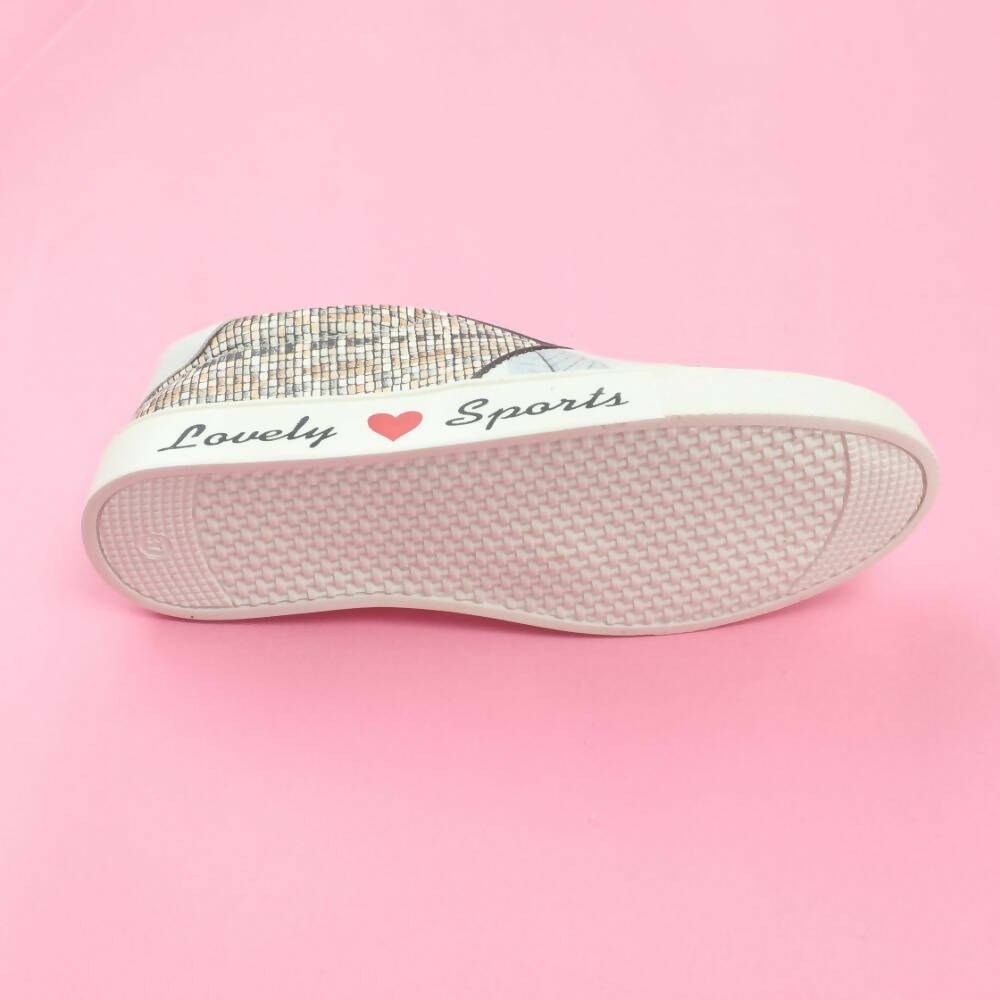 Tiny Bugs Girls Leaf Printed Slip Ons Sneakers - White