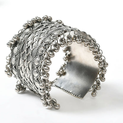 Mominos Fashion Joharkamal Oxidised Silver-Plated Ghungroo Handcraft Bracelet - Design 023
