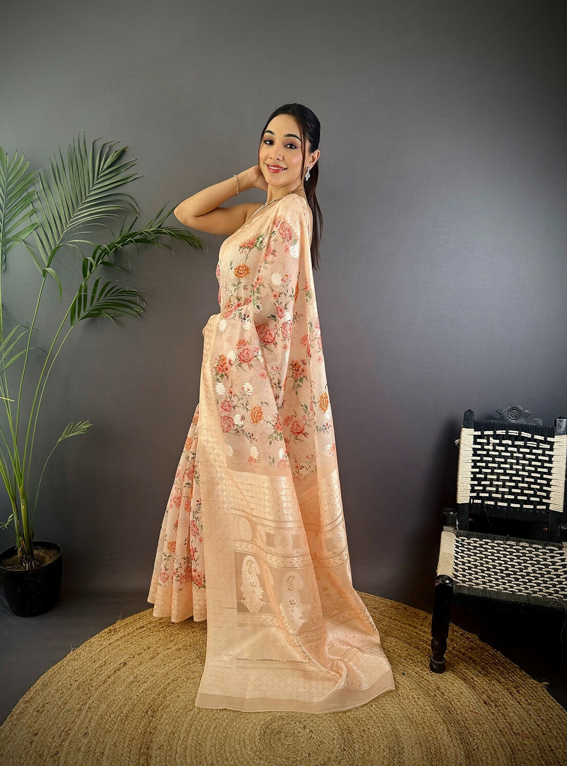 Joban Fashion Beige Floral Motifs Banarasi Silk Sarees