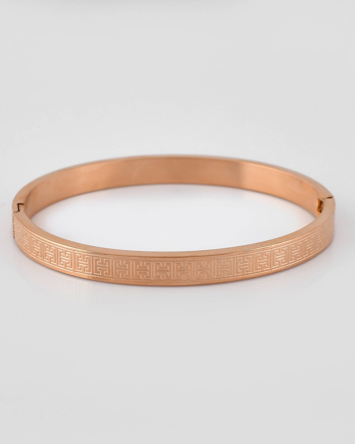VOJ Stainless Steel Gold-Polished Bracelet