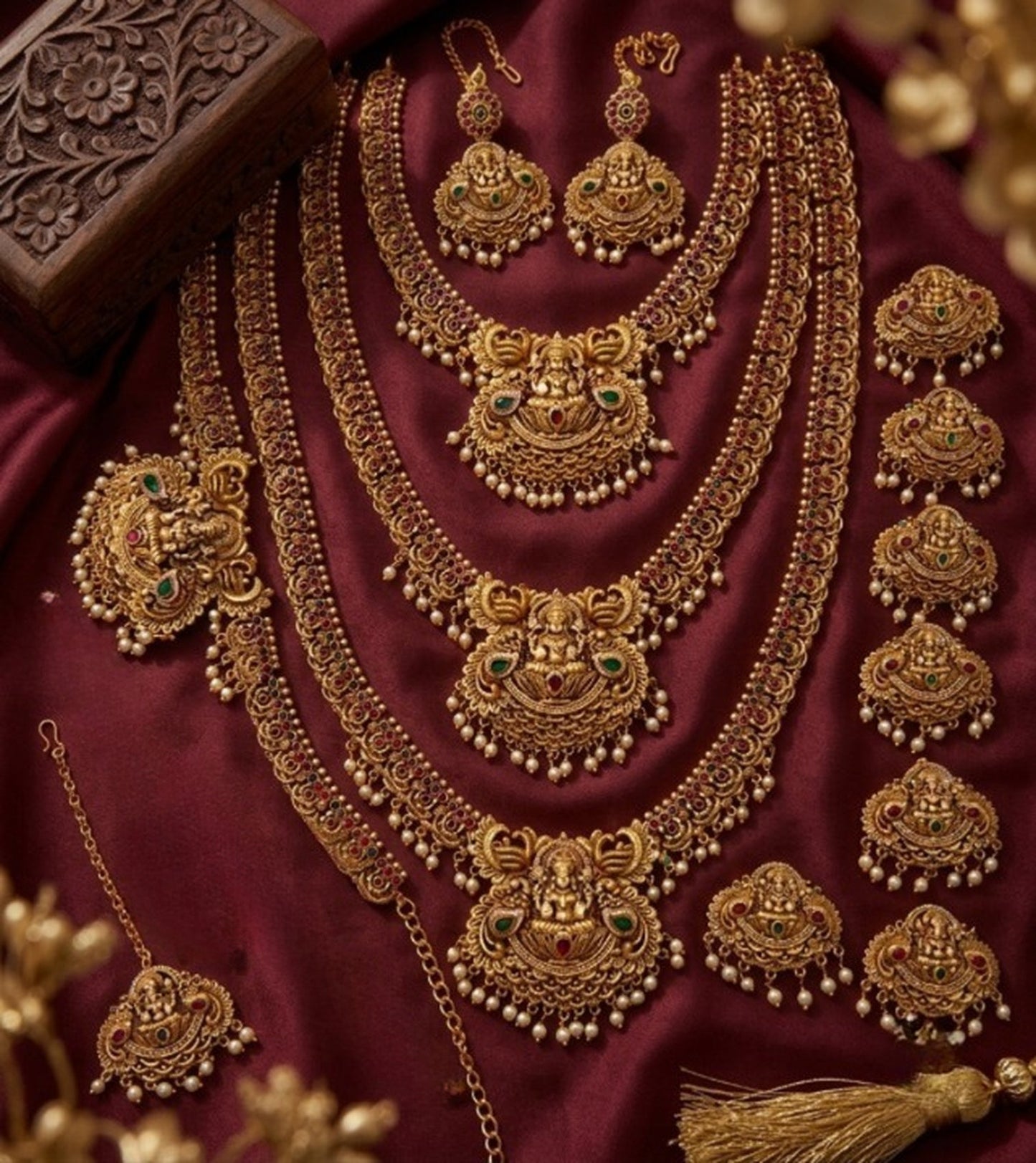 Jewel City Gold Traditional South Indian Temple Jewelry Set