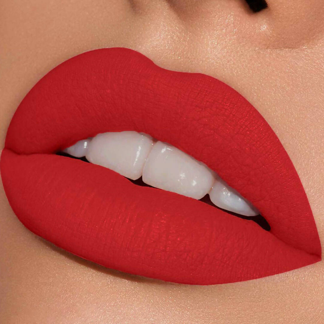 T.A.C - The Ayurveda Co. Liquid Matte Miss Red Lipstick