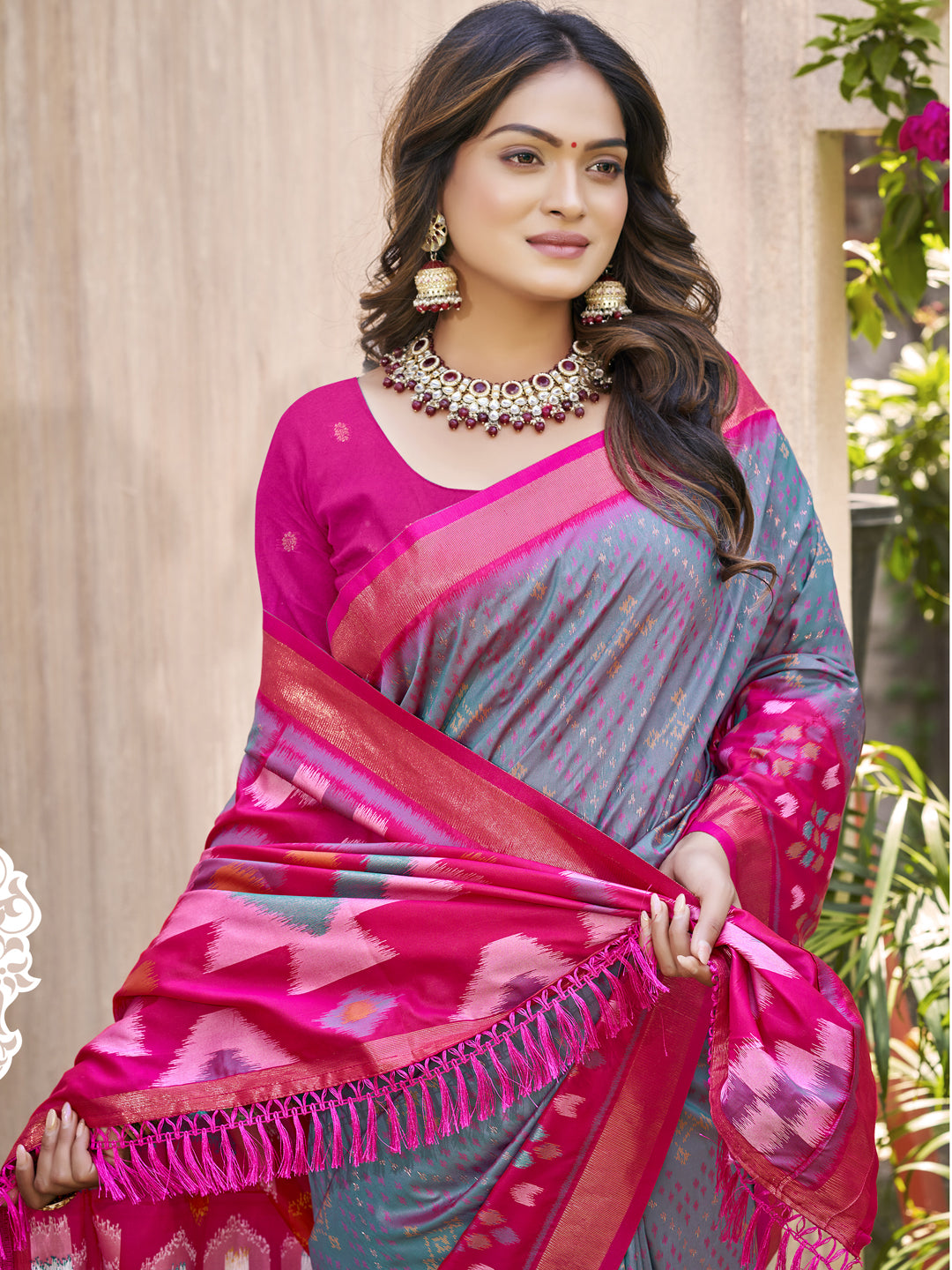 Anaita Grey Pochampally Silk Saree With Floral Printed Work With Blouse