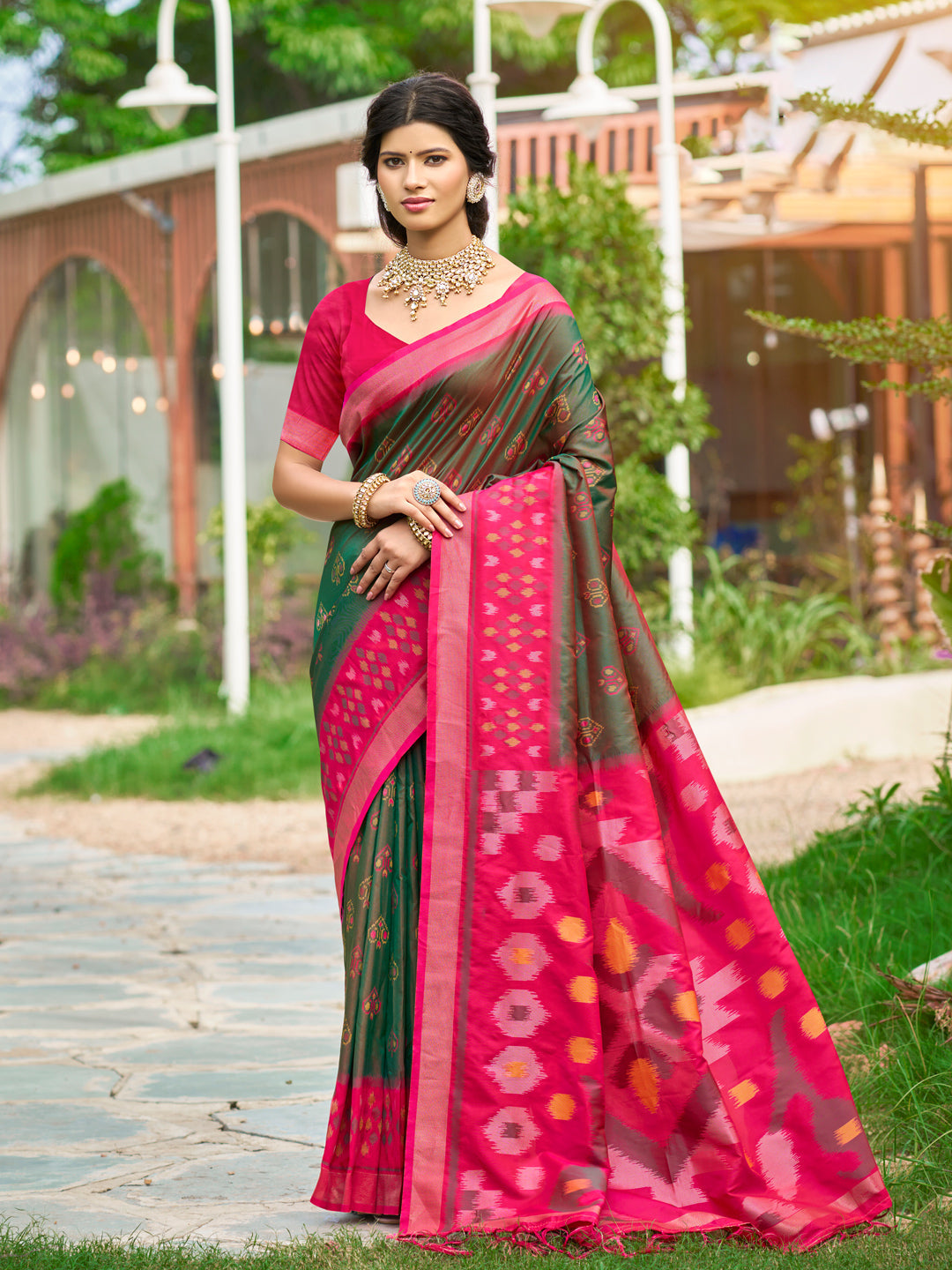 Anaita Green Soft Silk Saree With Floral Printed Work With Blouse