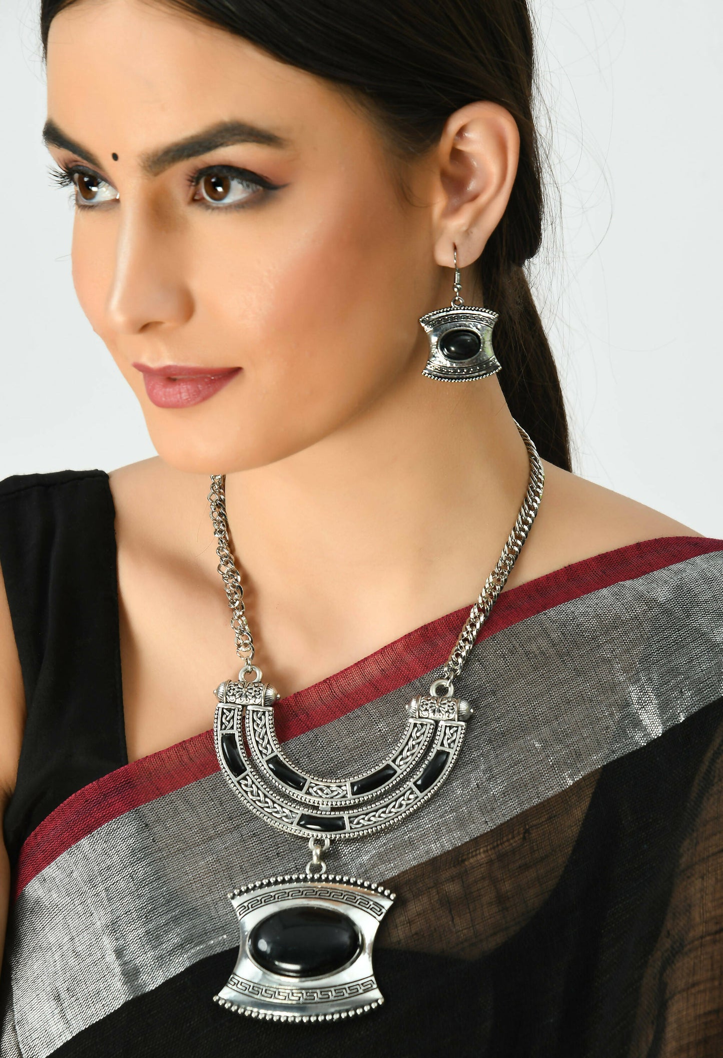 Mominos Fashion Johar Kamal Oxidised Silver-Plated Stone Work Long Necklace Handicraft