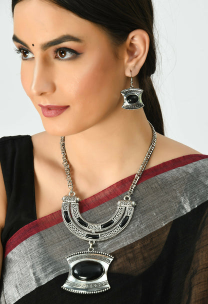 Mominos Fashion Johar Kamal Oxidised Silver-Plated Stone Work Long Necklace Handicraft