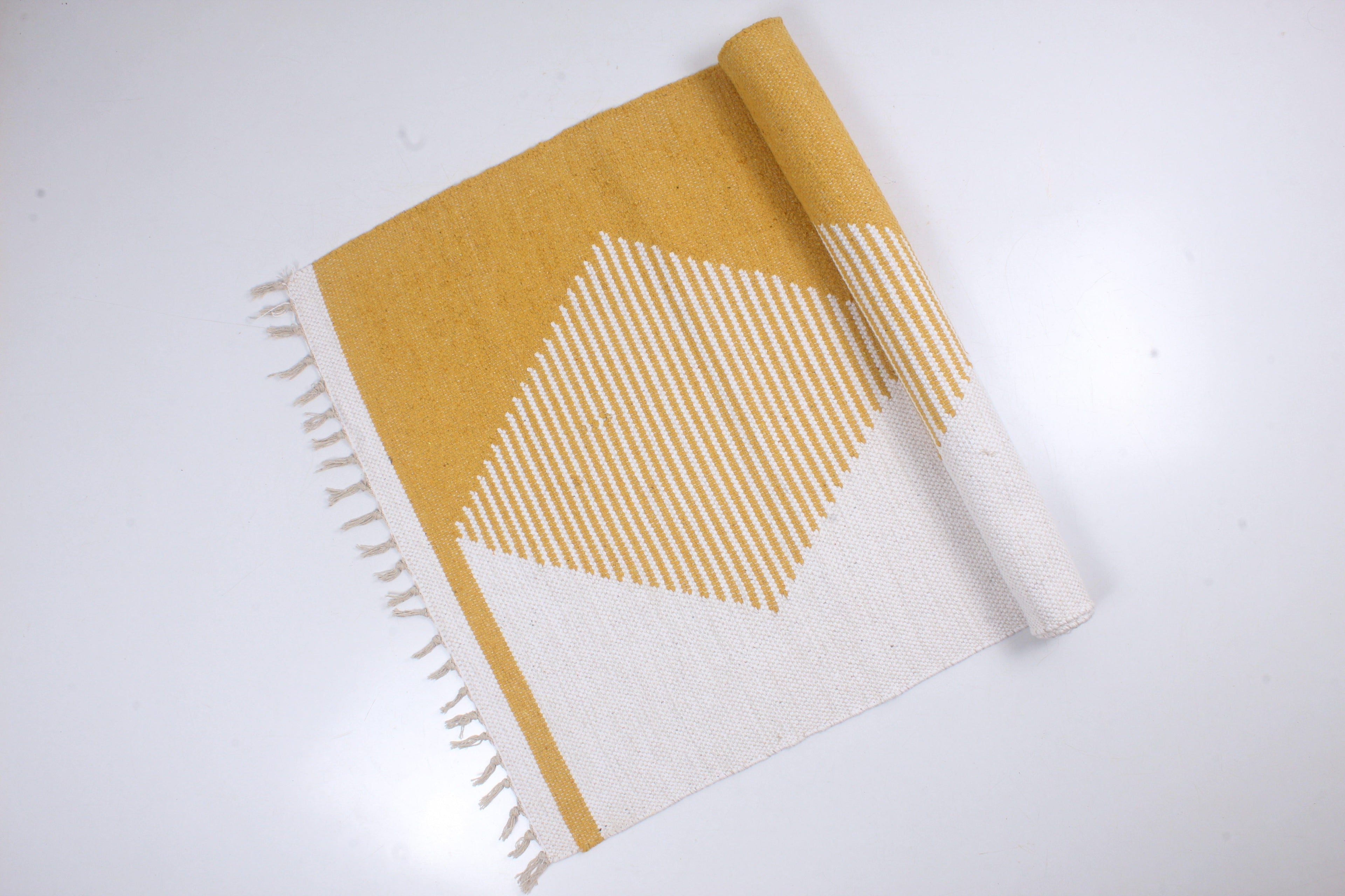 Shramdaan Pure Handwoven Yoga Mats A Natural Choice