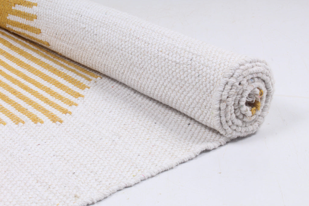 Shramdaan Pure Handwoven Yoga Mats A Natural Choice