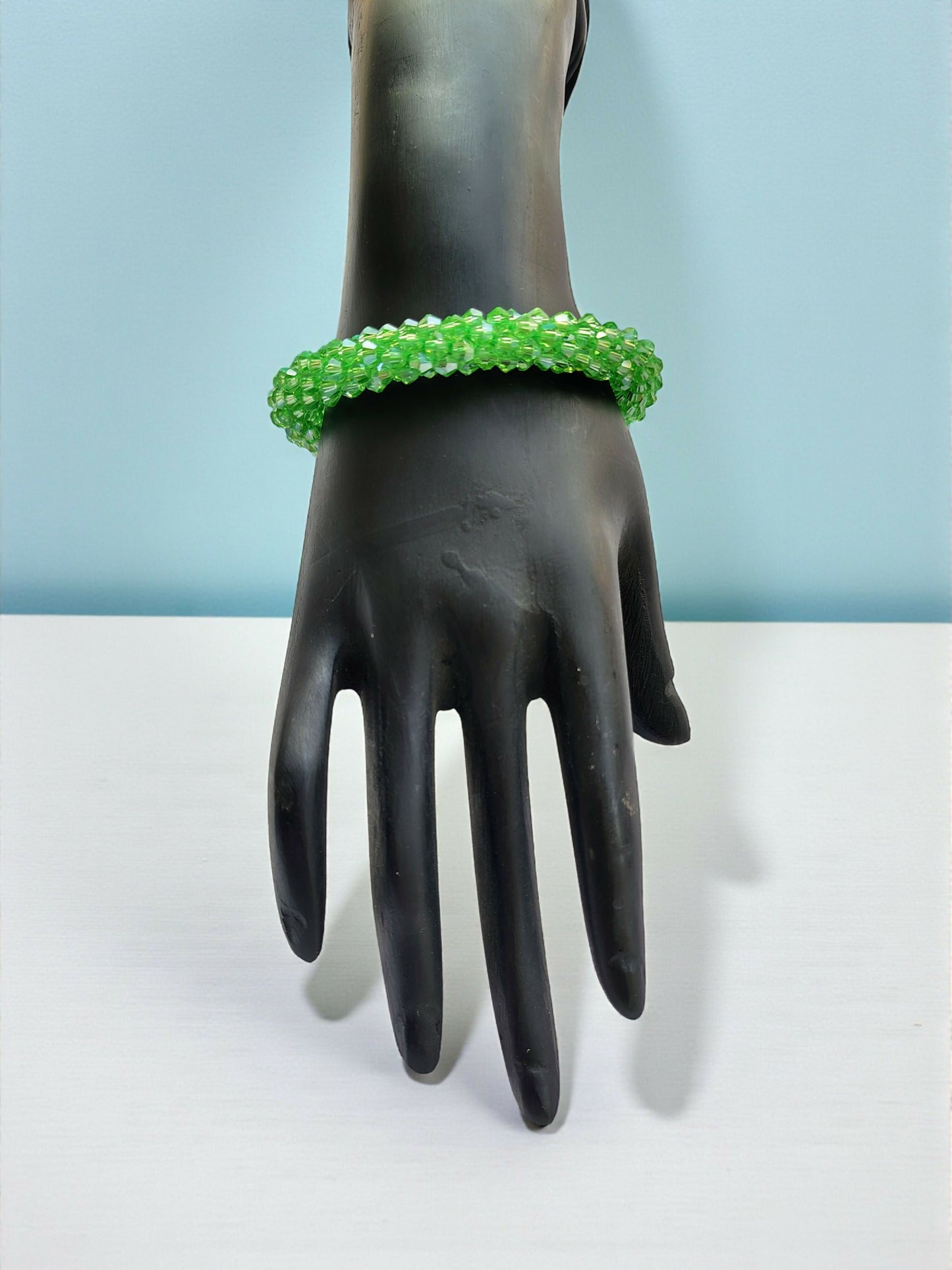 Inhanns Unisex Crystal Bloom – Adjustable Crystal Bead Bracelets - Pista Green