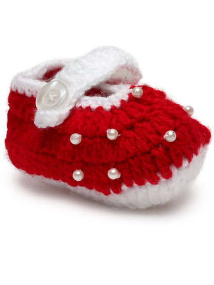 Chutput Kids Woollen Hand Knitted Self Desgin Detailed Booties - Red