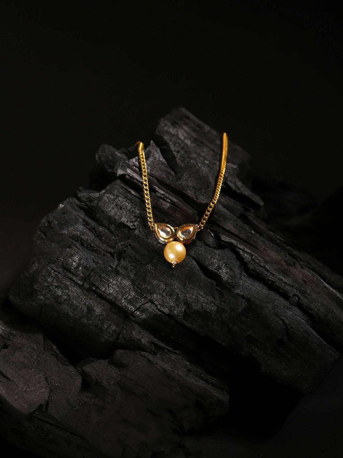 Women's Gold-Polished Necklace - Ruby Raang