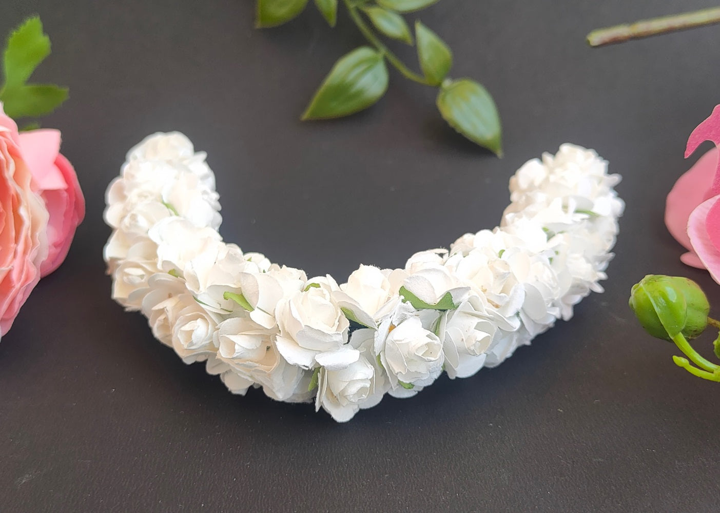 White Rose Gajra