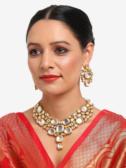 Gold-Toned Kundan Necklace With Earrings - Ruby Raang