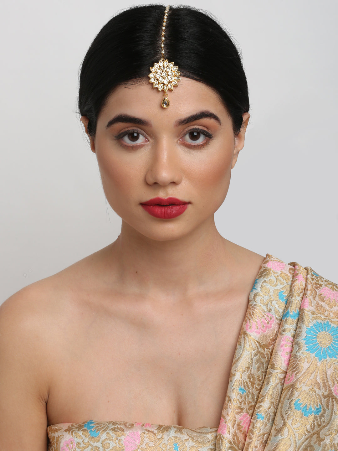 Kundan Maang Tikka - Ruby Raang