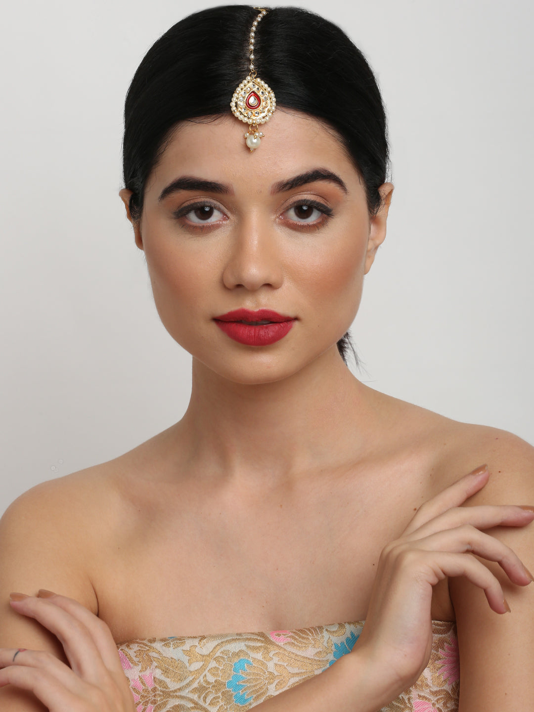 Kundan Maang Tikka - Ruby Raang