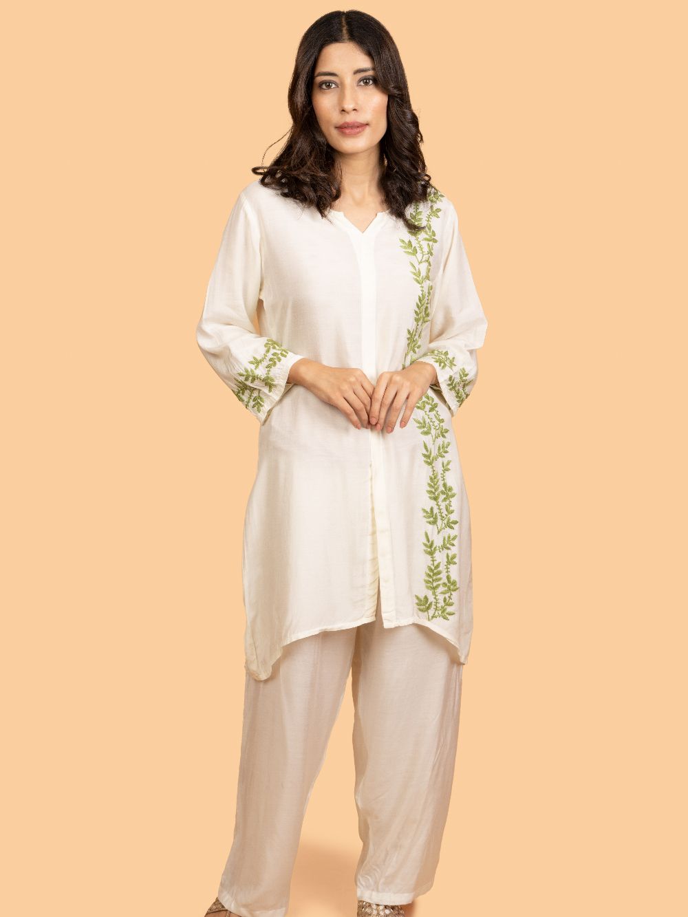Gharana India Pure Muslin Short Chikankari Kurta