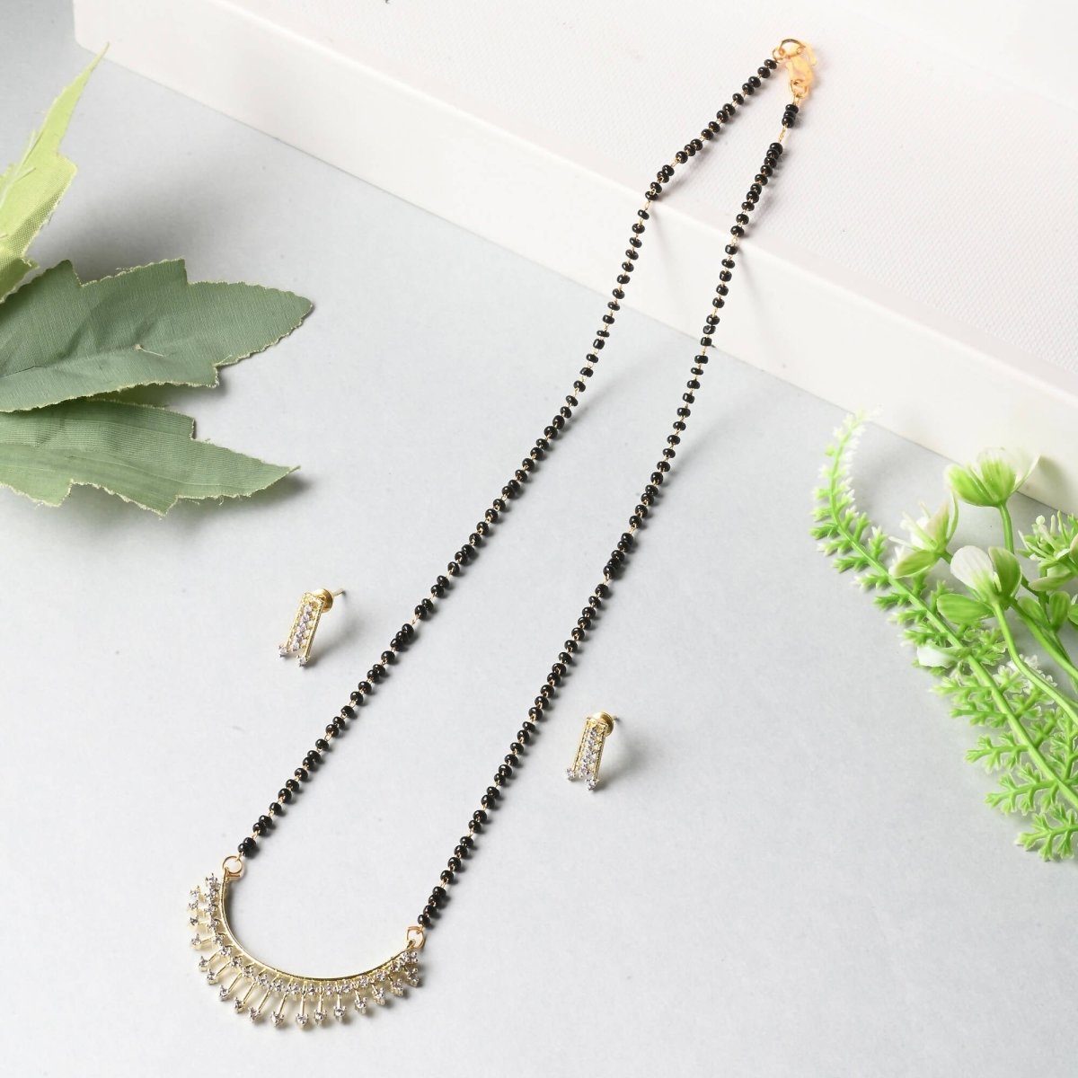 AanyaCentric Gold-Polished Mangalsutra Pendant Earring Set & Silver Plated Anklet