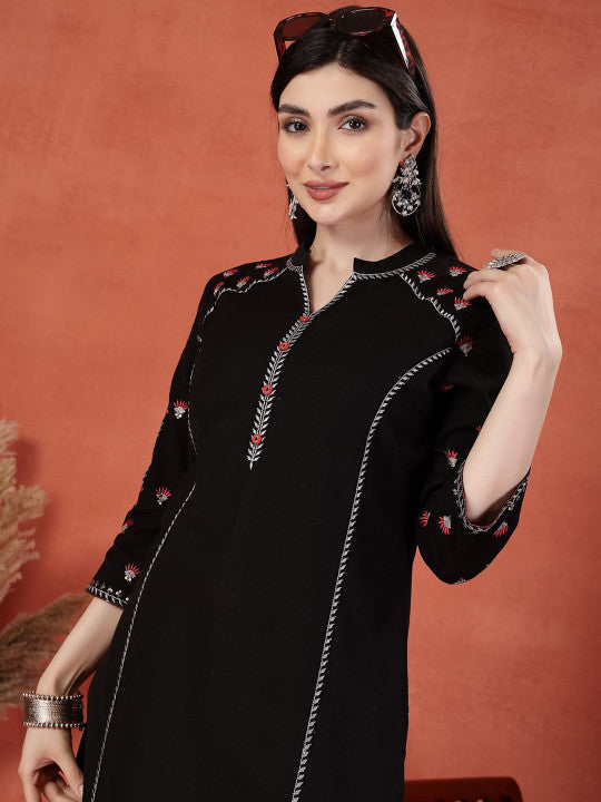 Sangria Floral Embroidered Thread Work Mandarin Collar Pure Cotton Straight Kurta