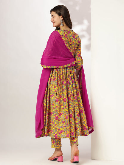 Janasya Bright Cotton Floral Angrakha Kurta Set