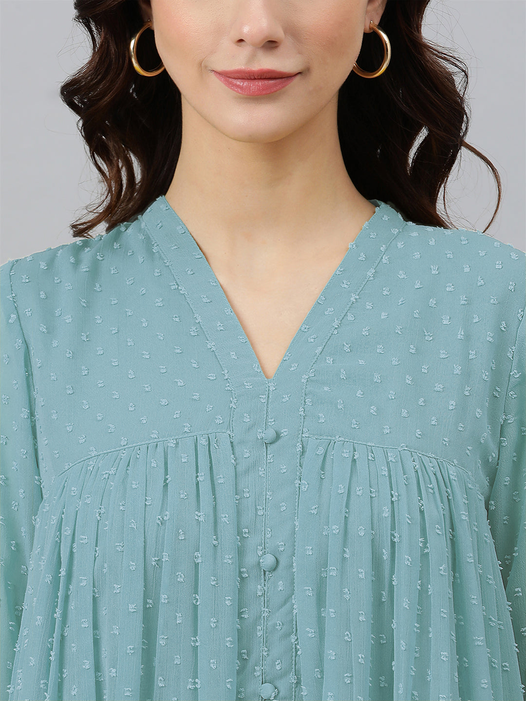 Janasya Light Dobby Chiffon Self Design Flared Kurta
