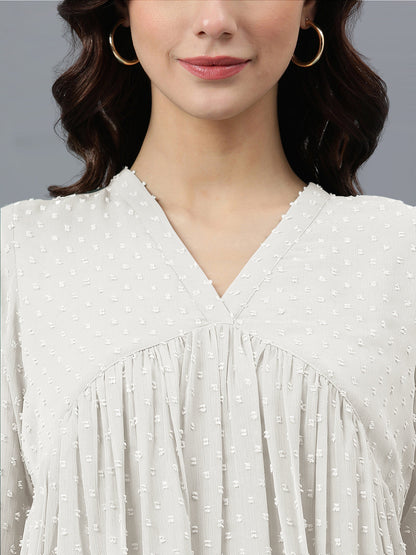 Janasya Bright Dobby Chiffon Self Design Flared Kurta