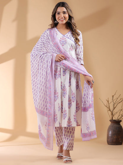 Janasya Light Cotton Floral Angrakha Kurta Set