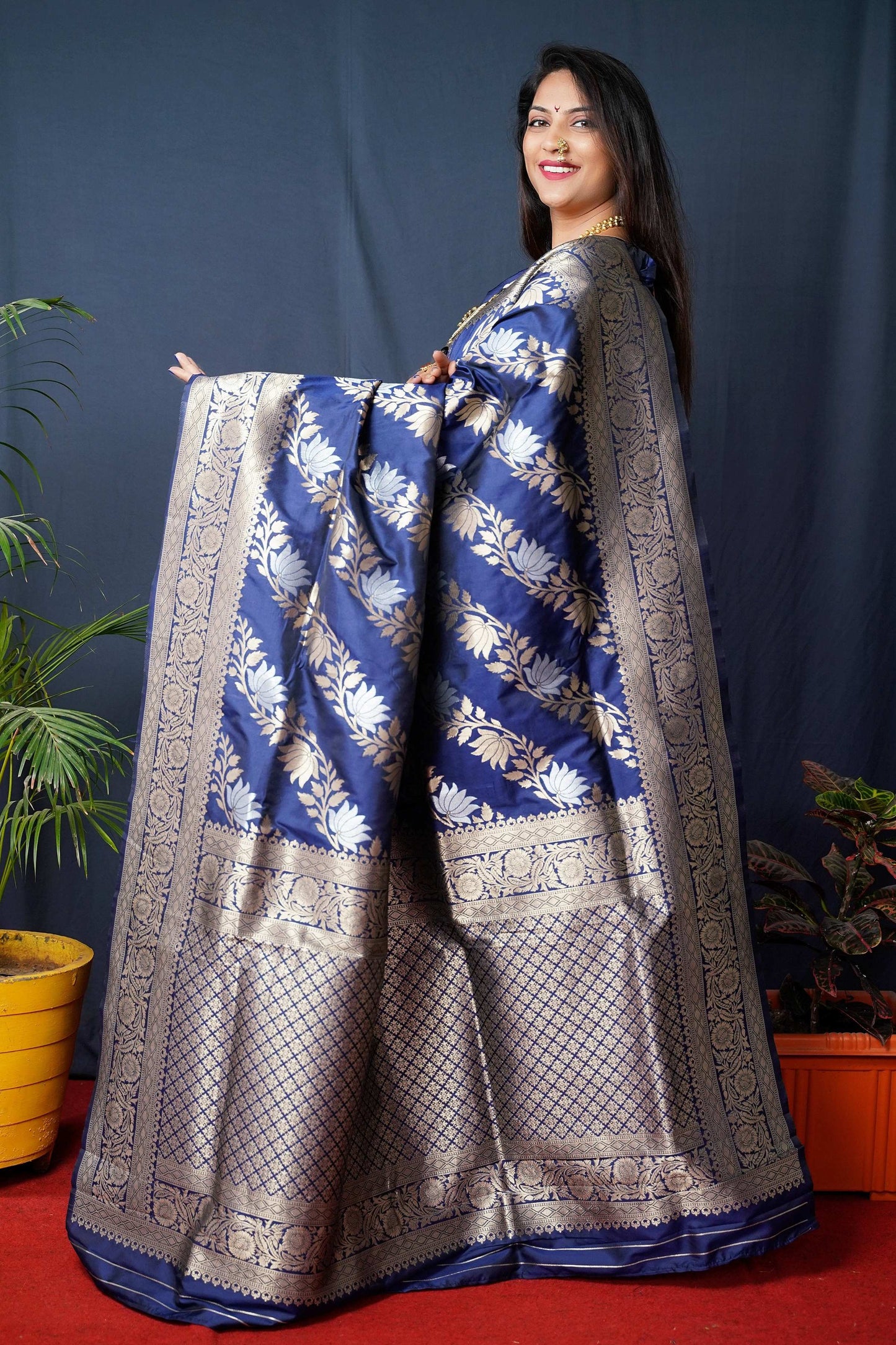 Jyoti Fashion Women's Navy Blue Handloom Banarasi Silk Zari Woven Saree with Blouse