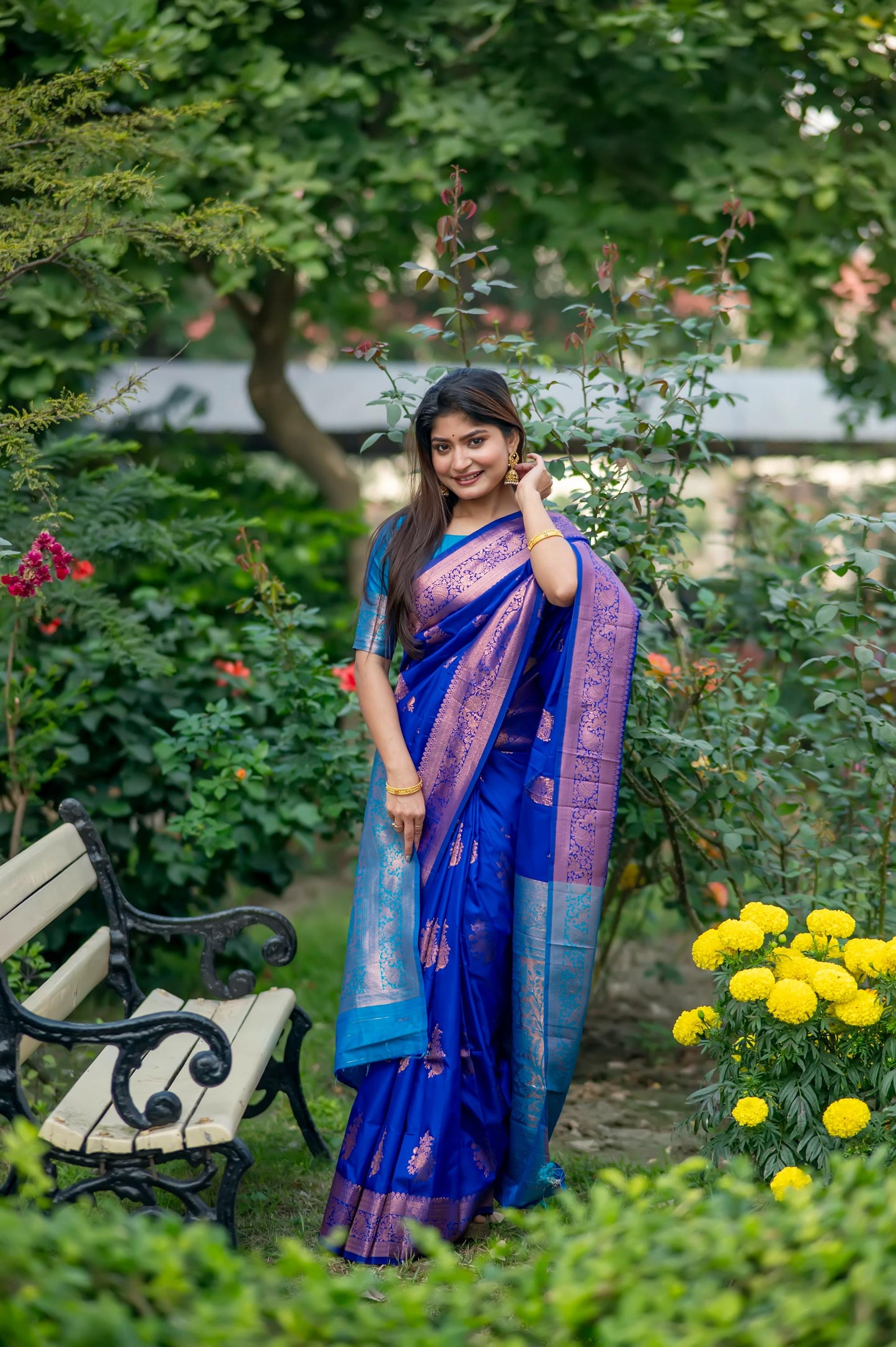 Jyoti Fashion Women's Royal Blue Soft Banarasi Silk Zari Woven Saree with Blouse