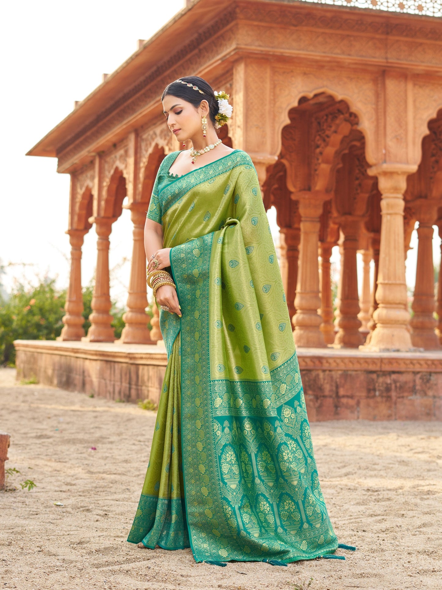 Jyoti Fashion Women's Green Soft Banarasi Silk Zari Woven Saree with Blouse