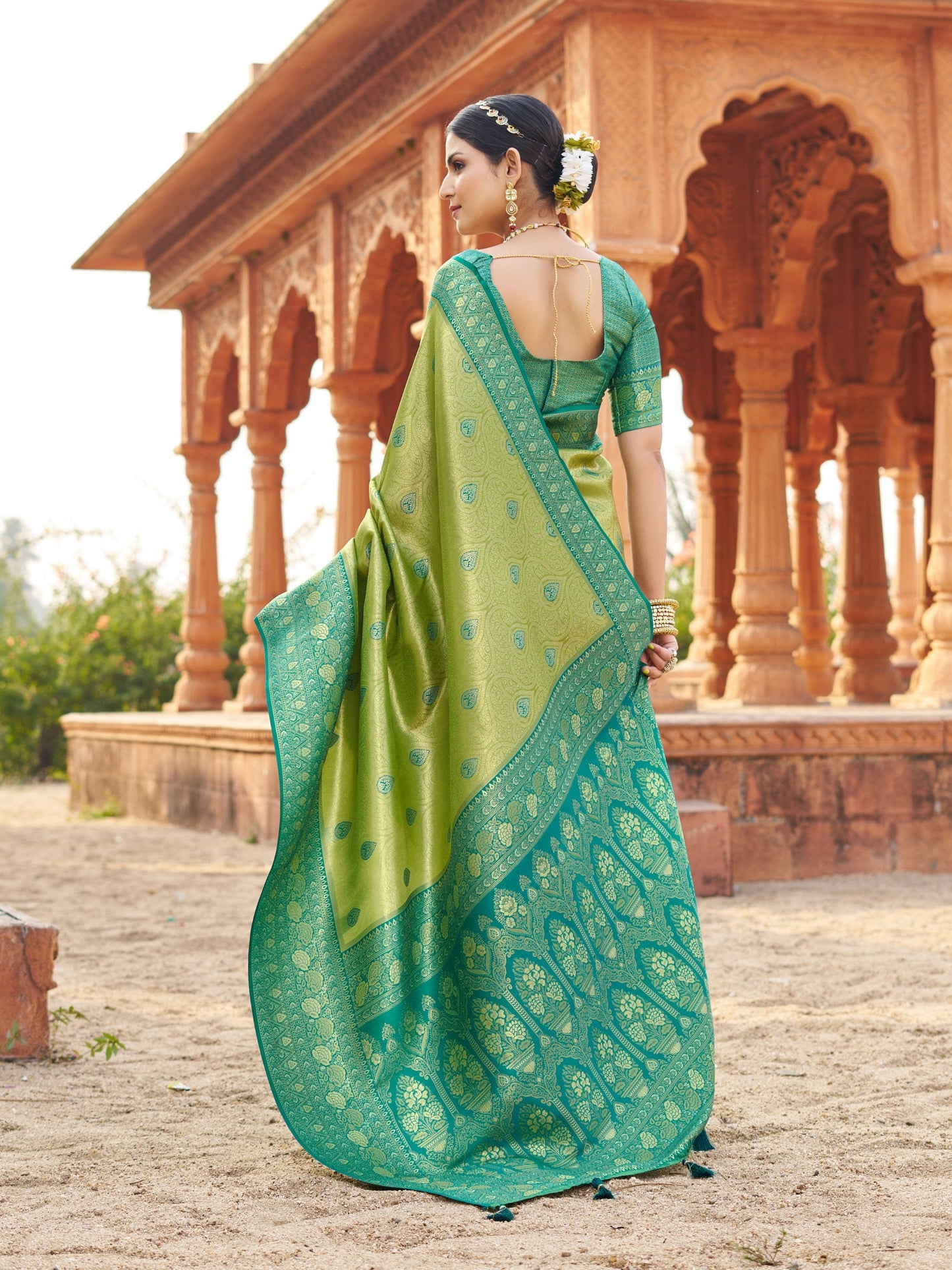 Jyoti Fashion Women's Green Soft Banarasi Silk Zari Woven Saree with Blouse