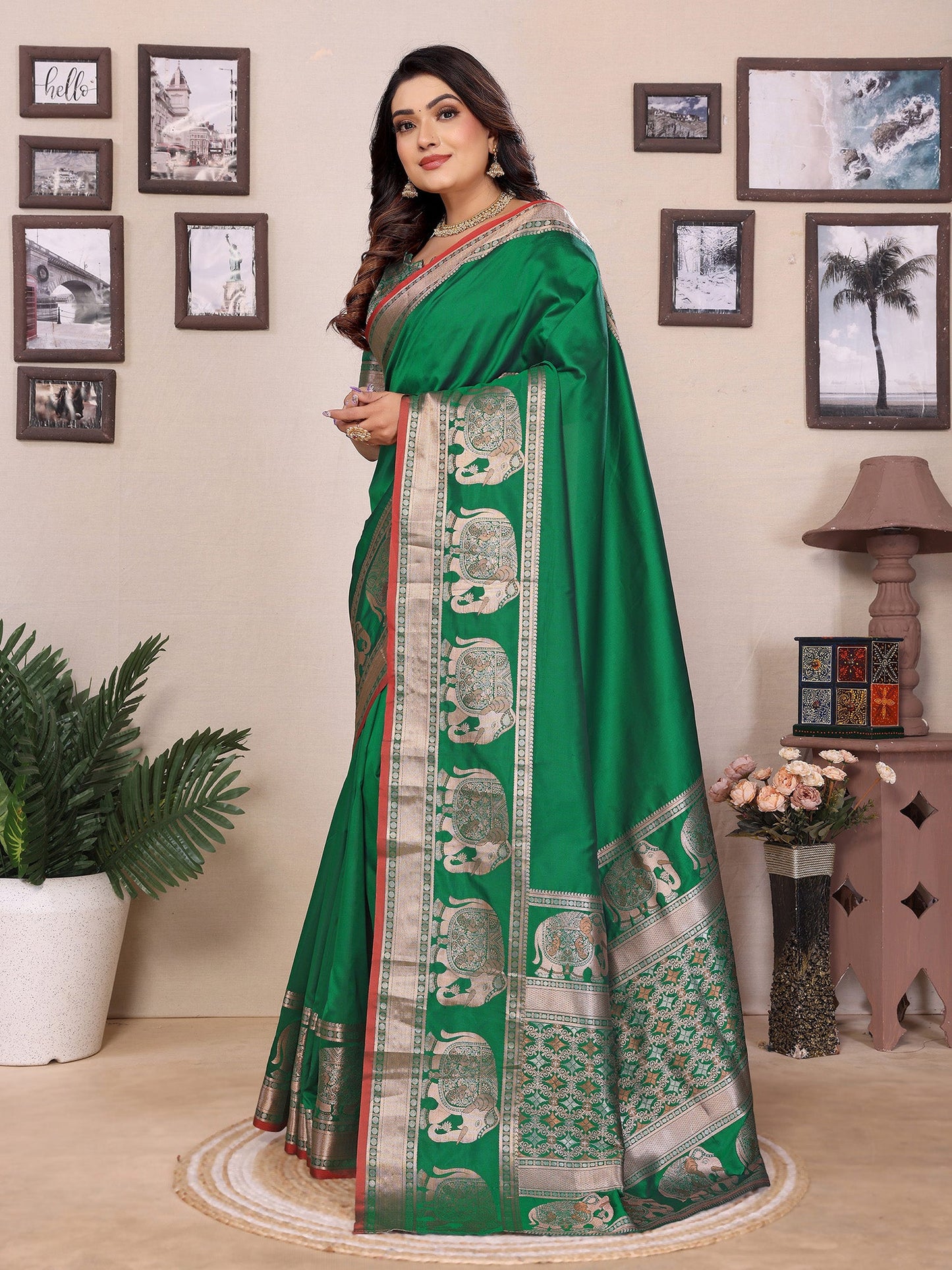 Elora Green Soft Silk Solid Self Jacquard Weaving Banarasi Saree