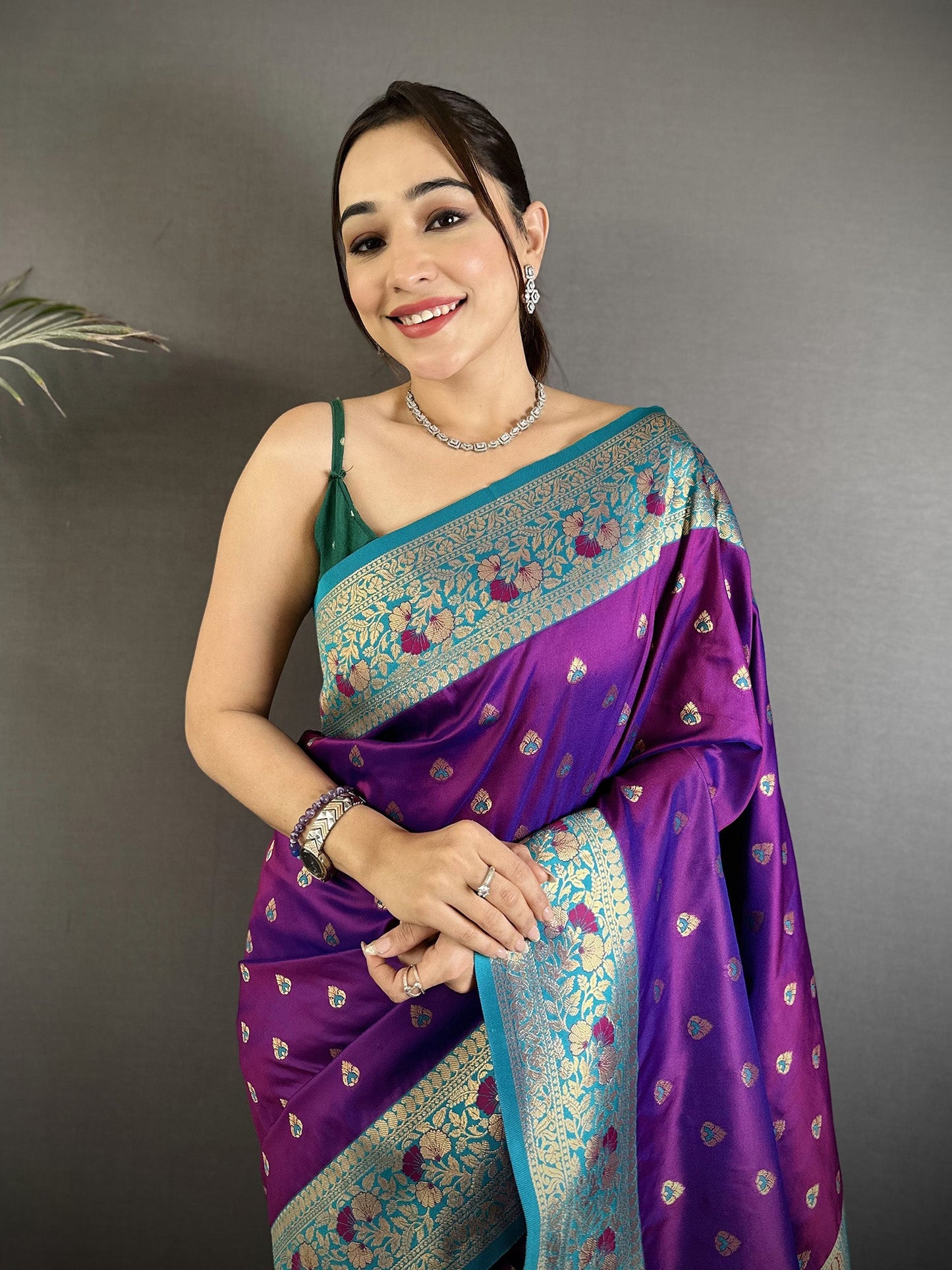Elora Purple Soft Silk Intricate Motifs Zari Weaving Banarasi Saree With Contrast Weaving Border