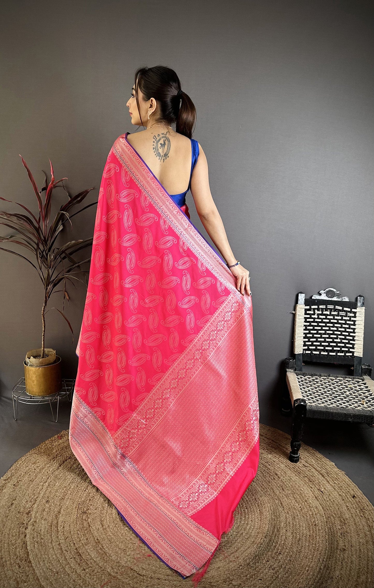Elora Magenta Banarasi Silk Paisley Butti Kanjivaram Sarees