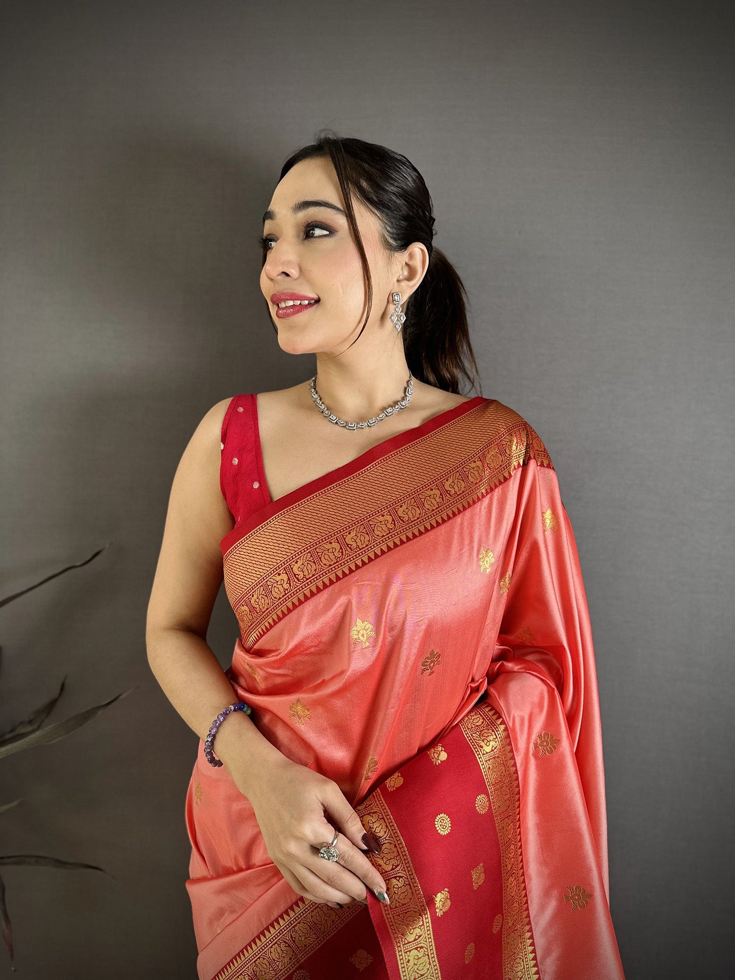 Elora Peach Soft Silk Small Floral Zari Butti Gold Zari Weaving Banarasi Saree