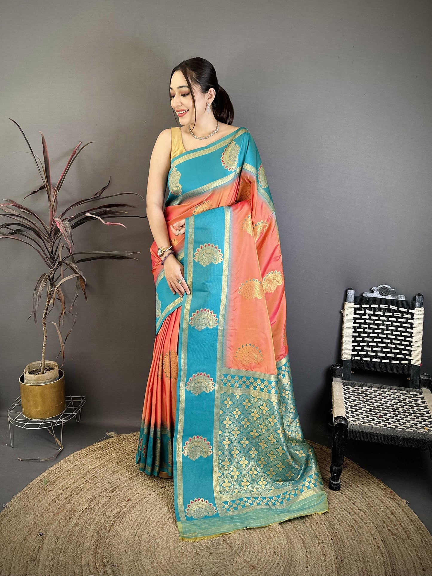 Elora Peach Soft Silk Gold Zari Woven Butta Banarasi Saree