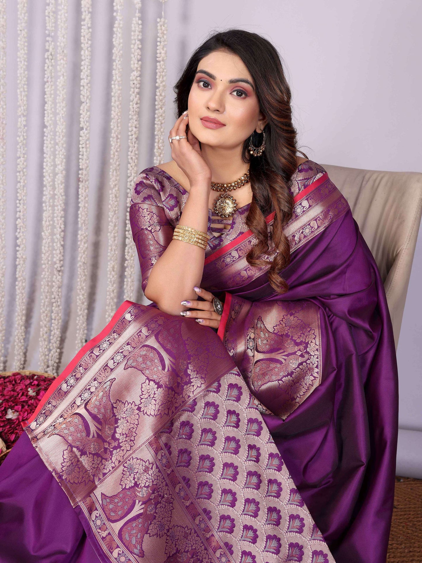 Elora Magenta Soft Silk Plain Banarasi With Peacock Zari Jacquard Weaving Border Saree