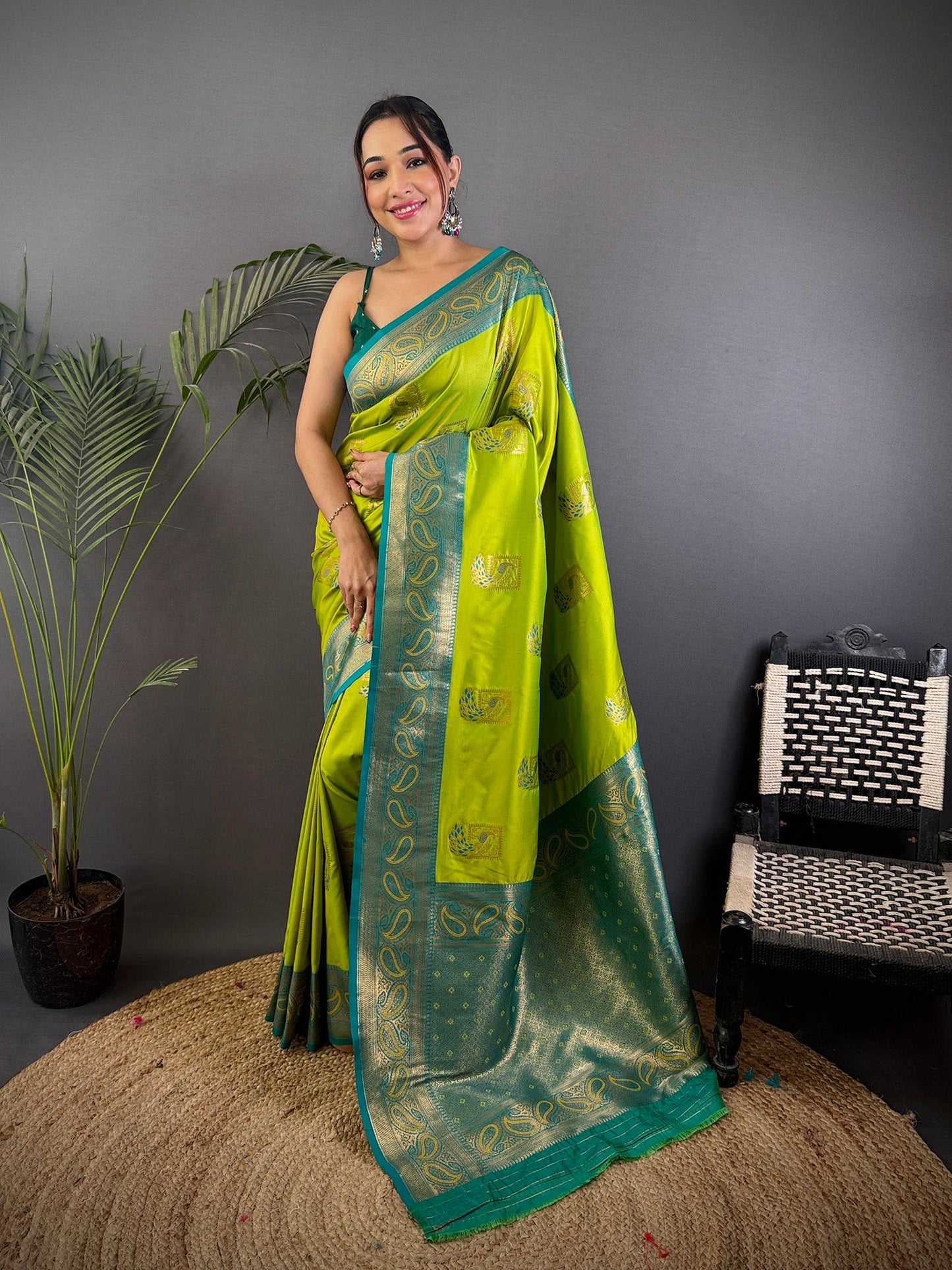 Elora Lime Green Soft Silk Peacock Pattern Zari Weaving Contrast Border Banarasi Saree
