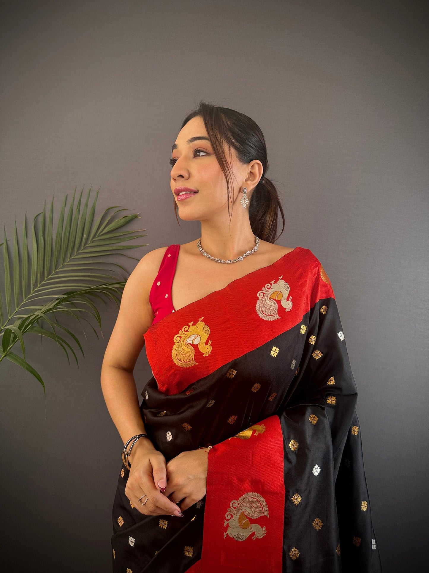 Elora Black Soft Silk Butti Zari Weaving Contrast Weaving Border Banarasi Saree