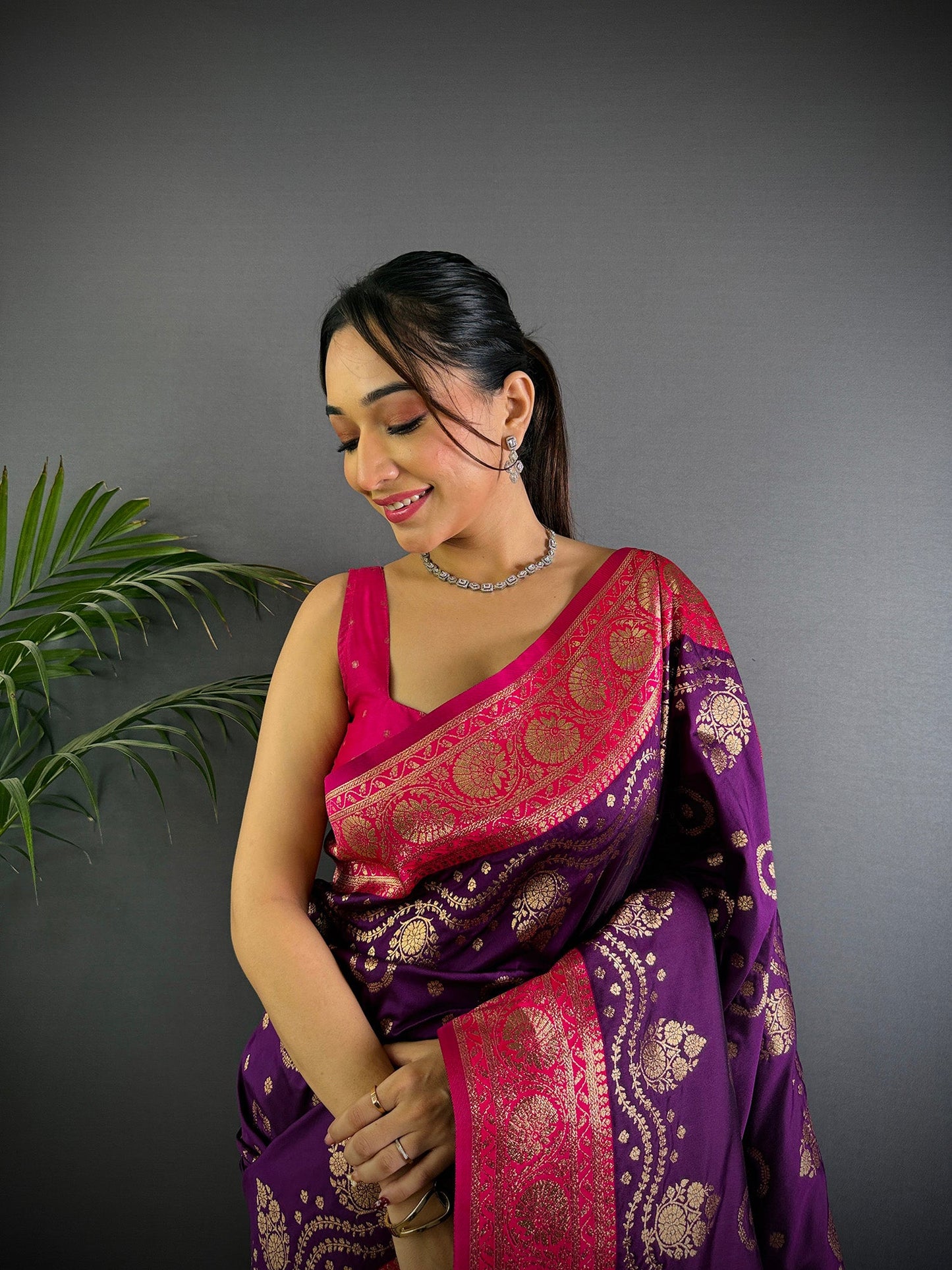 Elora Purple Soft Silk Butti Zari Weaving Contrast Weaving Border Banarasi Saree