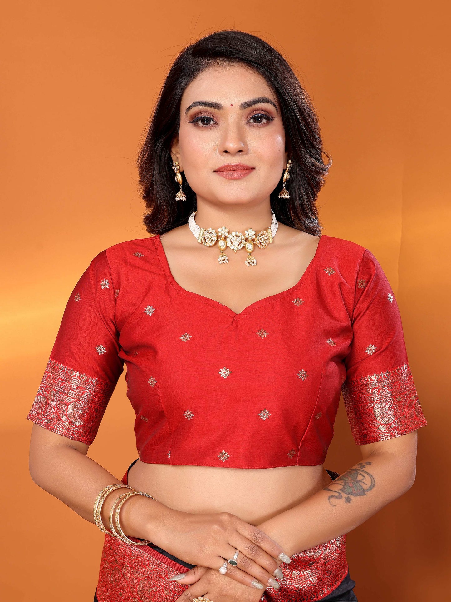 Elora Black Soft Silk Woven Butta Weaving Banarasi With Heavy Zari Border