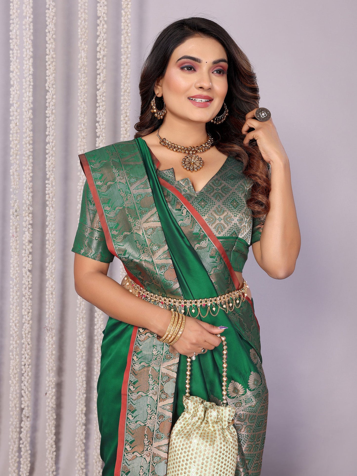 Elora Pine Green Soft Silk Plain Zari Jacquard Weaving Banarasi Saree With Zari Weaving Border
